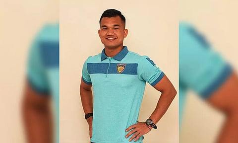 Mohammad Nawaz in a Chennaiyin shirt