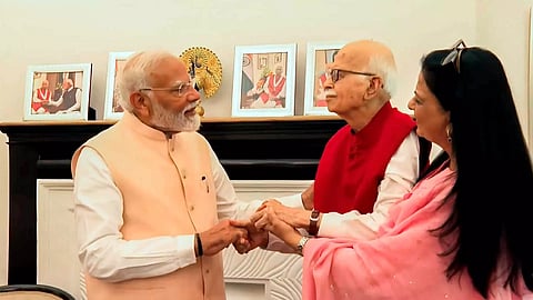 PM Modi with Lal Krishna Advani (Photo/PTI)