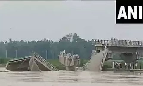 Bridge collapsed in Bihar's Siwan district