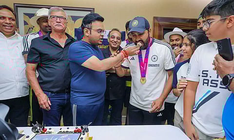 BCCI President Roger Binny, Secretary Jay Shah and Indian cricket team captain Rohit Sharma during celebrations upon the team's arrival at New Delhi airport (PTI)