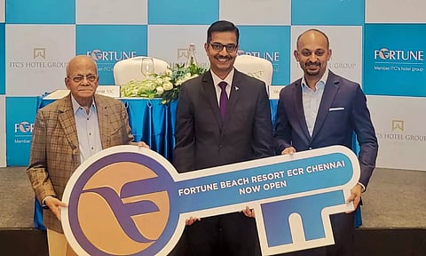 CS Dhanesh (l) and Samir MC (r) during the formal key handing over event