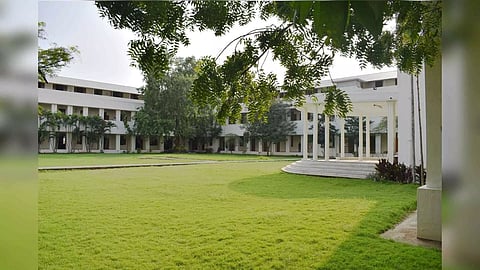 AM Jain college 