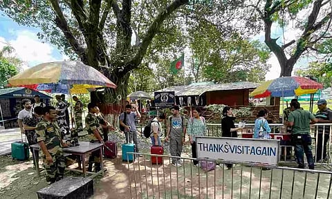 Students studying in Bangladesh upon their arrival in India (PTI)