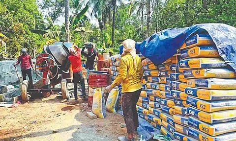 UltraTech to acquire India Cement; buy 32.72 pc promoters' stake for Rs 3,954 cr