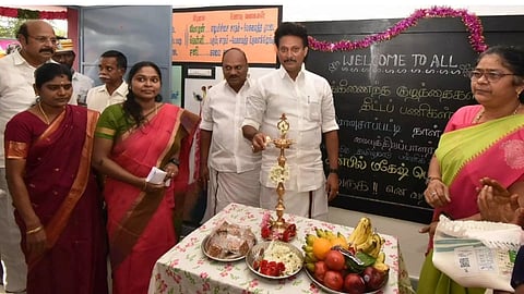 Minister Anbil Mahesh Poyyamozhi inaugurating an anganwadi building in Thanjavur on Monday