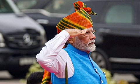  Prime Minister Narendra Modi during a Guard of Honour on 78th Independence Day at the Red Fort (PTI)