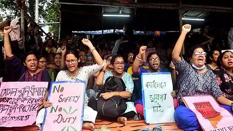 Doctors protest in R G Kar Hospital, Kolkata