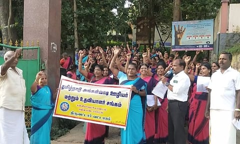 Thiruvattar anganwadi workers and helpers during the protest
