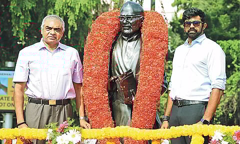 Daily Thanthi group Director S Balasubramanian Adityan and Director B Sivanthi Adityan garlanded Si Pa Aditanar’s statue and paid tributes on Friday