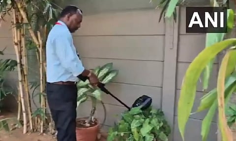 Bomb detection unit conducting inspections at the institution (Photo: Screengrab from X@ANI)