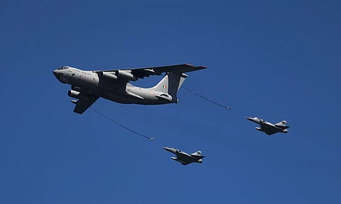  Mirage 2000s and an IL78 during the air show in Chennai (Photo: Hemanathan.M)
