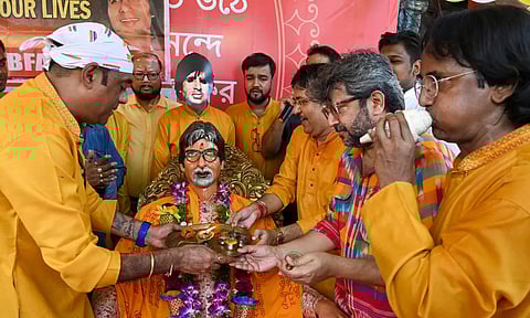 Amitabh Bachchan fans celebrated her birthday (PTI)