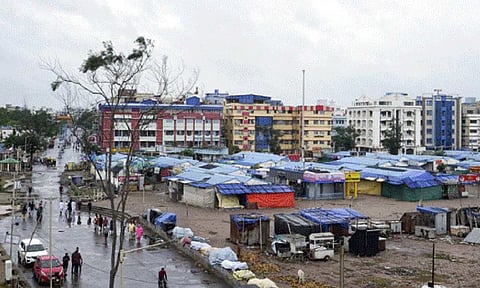 Normal life hit in Bhubaneswar, trains cancelled, flight ops suspended (PTI)