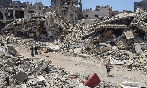 Visuals from the spot 