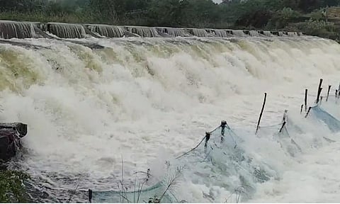  Chembarambakkam reservoir 