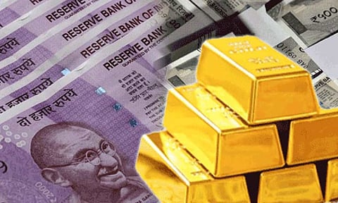 Unaccounted cash and gold seized from brothers’ perfume shop in Mylapore