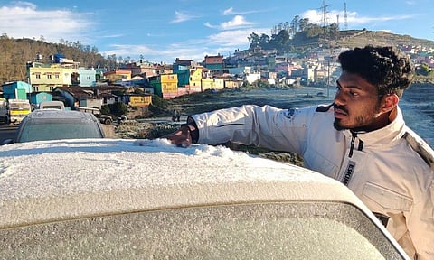 Thick layer of frost settled over vehicles