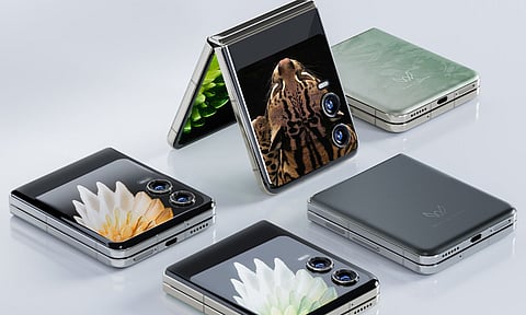 Tecno Phantom V Flip2 5G