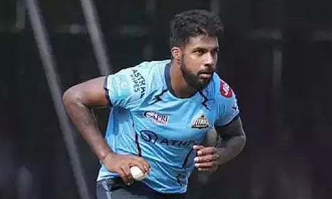 India pacer Varun Aaron (X) 