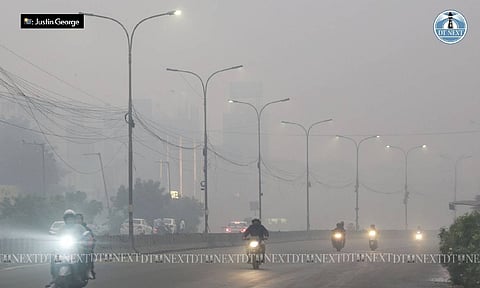  Smog engulfs the city following Bhogi celebrations (Justin George)