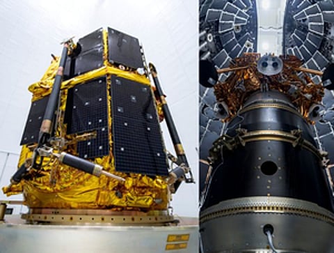 SpaceX launches 2 private lunar landers