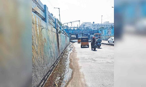 Water seepage witnessed at the subway near RBI