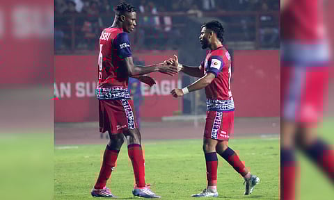 Visuals from the game 