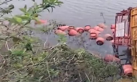 Visuals from the spot 