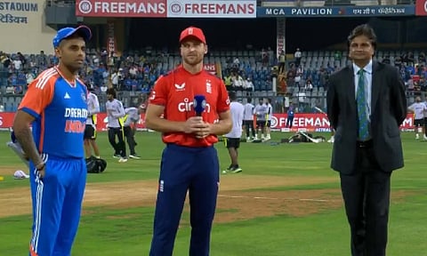 5th T20I: England wins the toss, opts to bowl against India