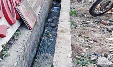 A sewage-filled drain in Chitlapakkam
