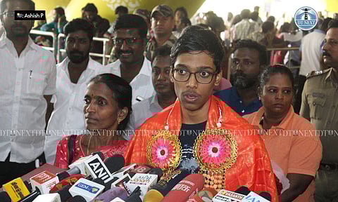  Chess prodigy R Praggnanandhaa chess received a hero's welcome at Chennai Airport (Ashish P)