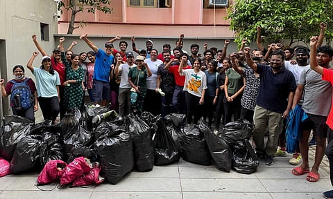 Erik Ahlström with the team of Chennai Ploggers