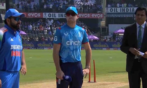 England win toss, elect to bat against India in second ODI