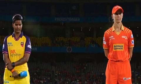 Deepti Sharma and Ashleigh Gardner during the time of the toss (Photo: @wplt20/X) 
