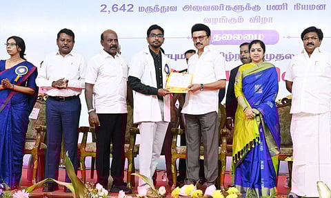 CM Stalin distributes appointments to 2,642 assistant surgeons