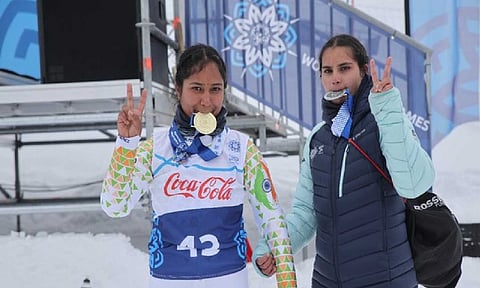 Indian Alpine Skiing athletes Nirmala Devi and Radha Devi pose with their medals (ANI)