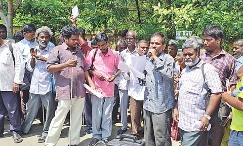 Visually Challenged Persons staged protest in Tiruchy on Monday