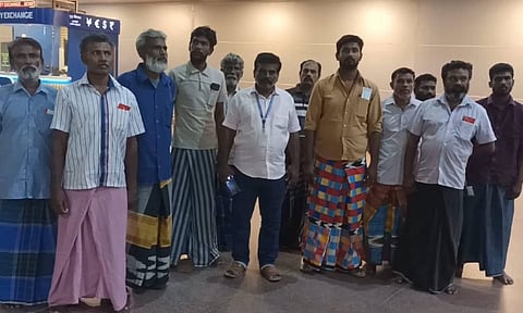 Eleven fishermen from Rameshwaram who were arrested by the Sri Lankan Coast Guard returned to Chennai on Friday night