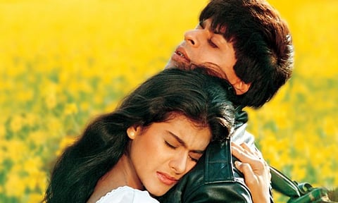Shah Rukh Khan and Kajol in 'Dilwale Dulhania Le Jayenge' (Instagram)