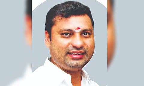 MGR youth wing secretary R Chandrasekar 