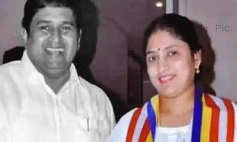 Late Tamil Nadu Bahujan Samaj Party (BSP) chief K Armstrong and Porkodi Armstrong (Daily Thanthi)