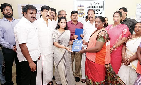 Mayor Priya inaugurates help centre for conservancy workers