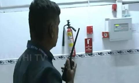 False fire alarm triggers panic at Chennai Secretariat (Thanthi TV) 