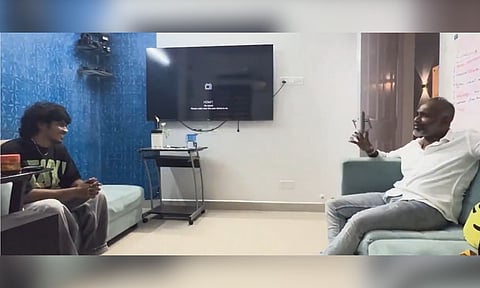 Paal Dabba with Vijay Milton (screengrab)