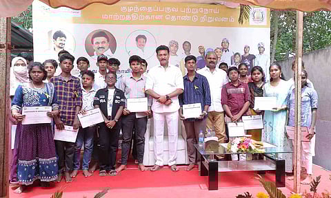Minister Poyyamozhi hails young cancer survivors who aced board exams