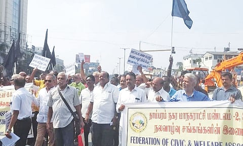 Residents stage a protest for a subway in Chromepet
