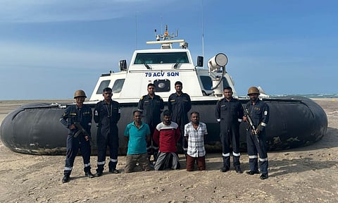 Coast Guard apprehends 3 Sri Lankans for illegal entry