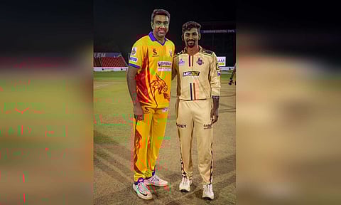 Ravichandran Ashwin and Baba Aparajith 
