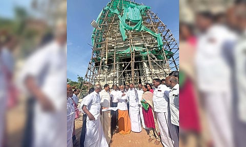 HR&CE Minister PK Sekarbabu inspecting works for the Thindal Murugan temple idol’s construction works in Erode on Sunday