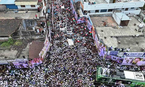 Edappadi K Palaniswami addressing a rally in Thanjavur on Tuesday